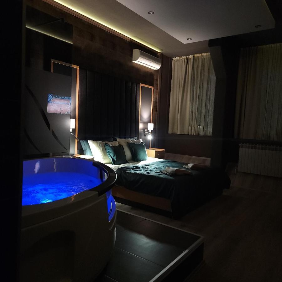 Vrnjačka Banja In Club 아파트 호텔 외부 사진